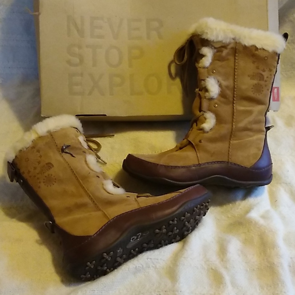 North Face Abby 3
